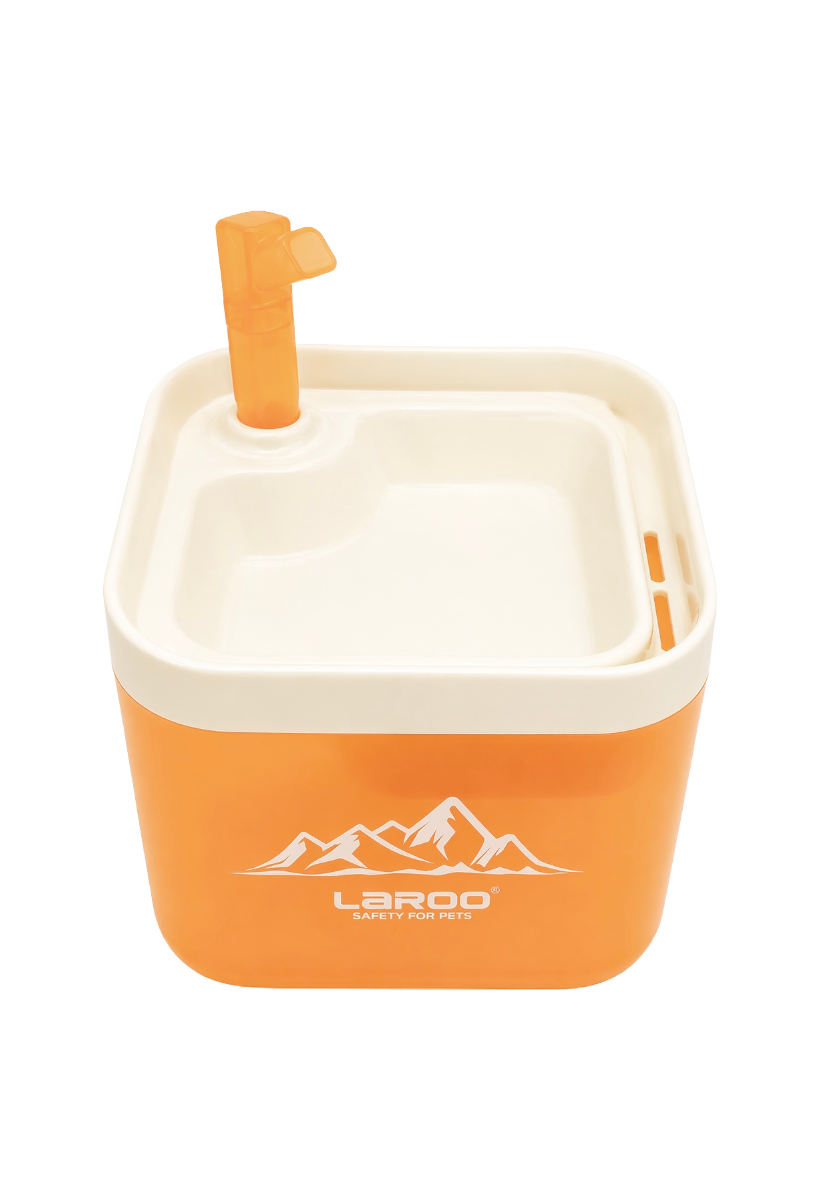 Fuente de agua para mascota marca LAROO